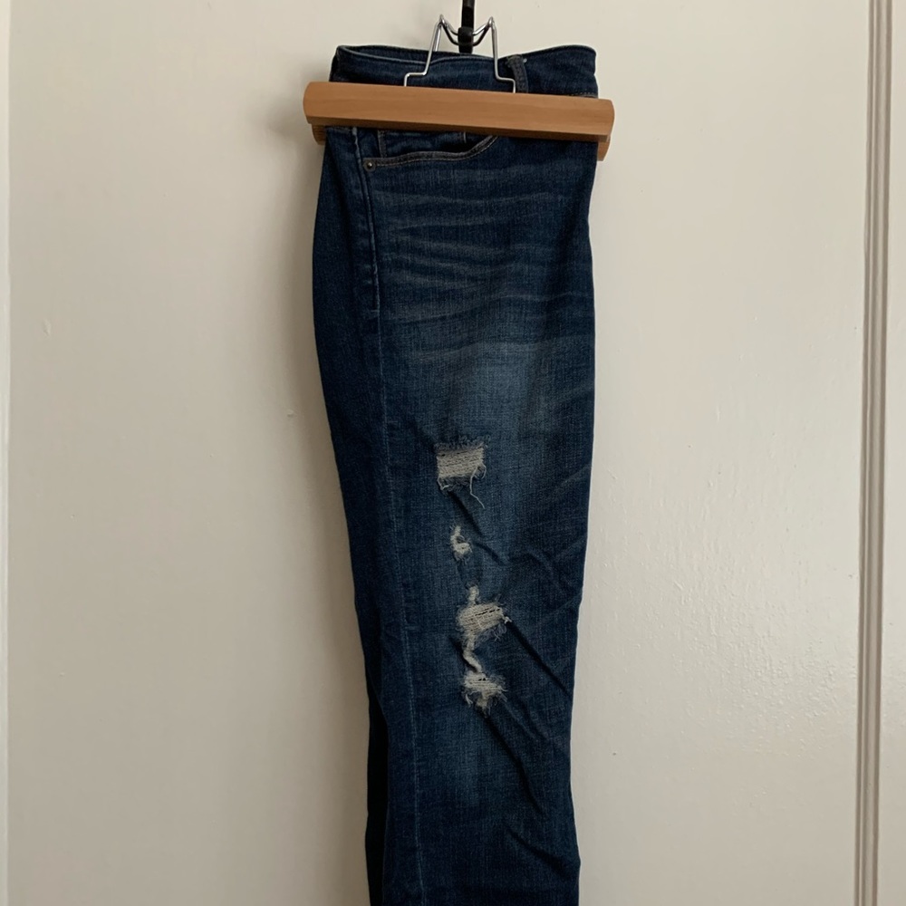 Mid-Rise, Medium Wash Stretch Skinny Jeans - Picture 2 of 7